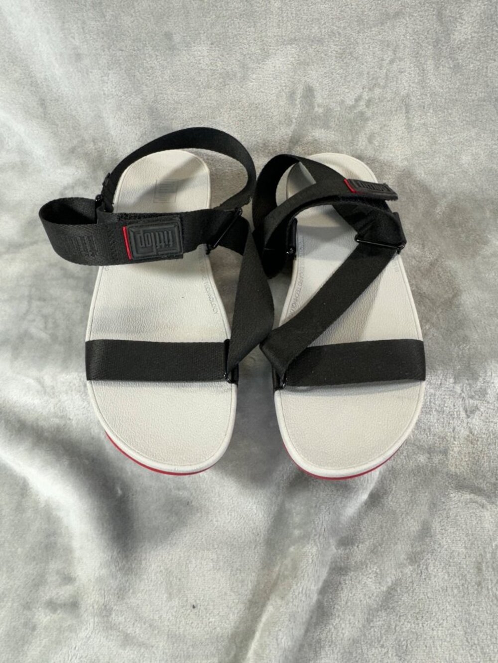 Fitflop womens size 10 sandels  Black Gray Wedge strap slip resistant Rubber